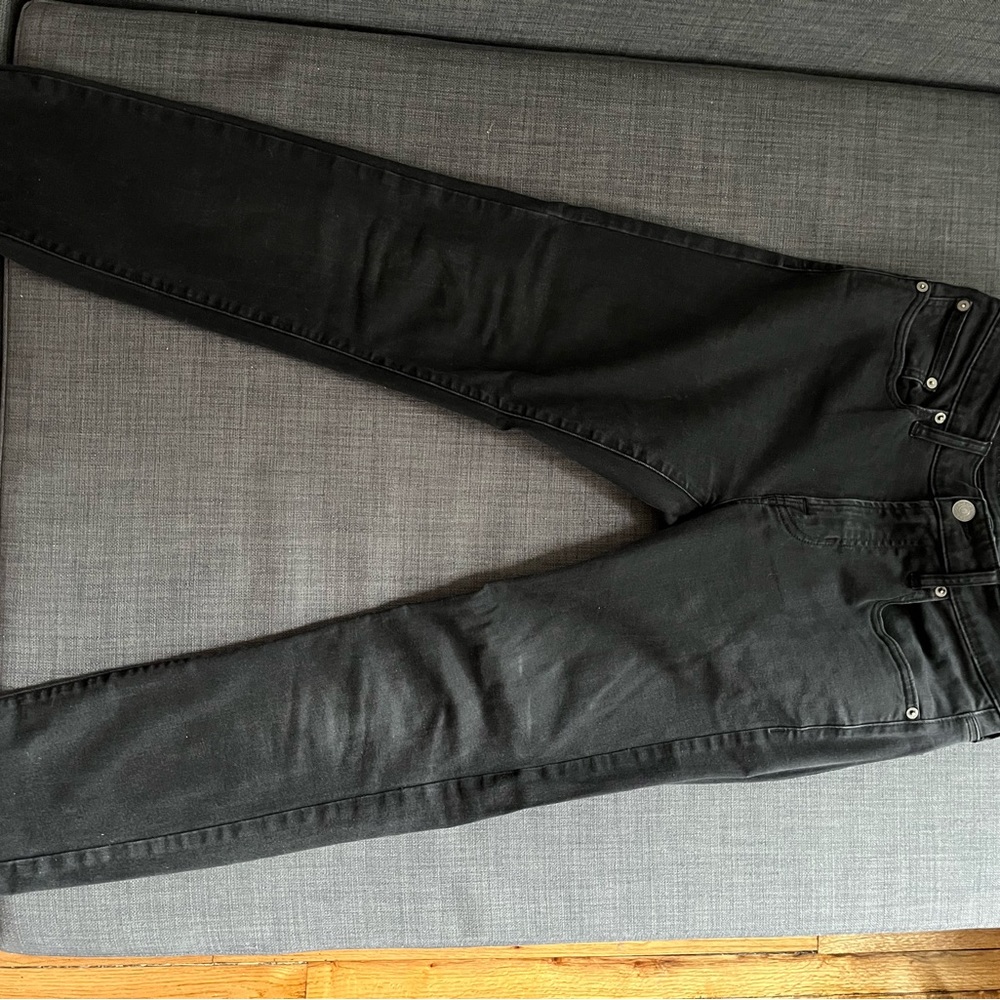 American Eagle black skinny jeans size 31x32
